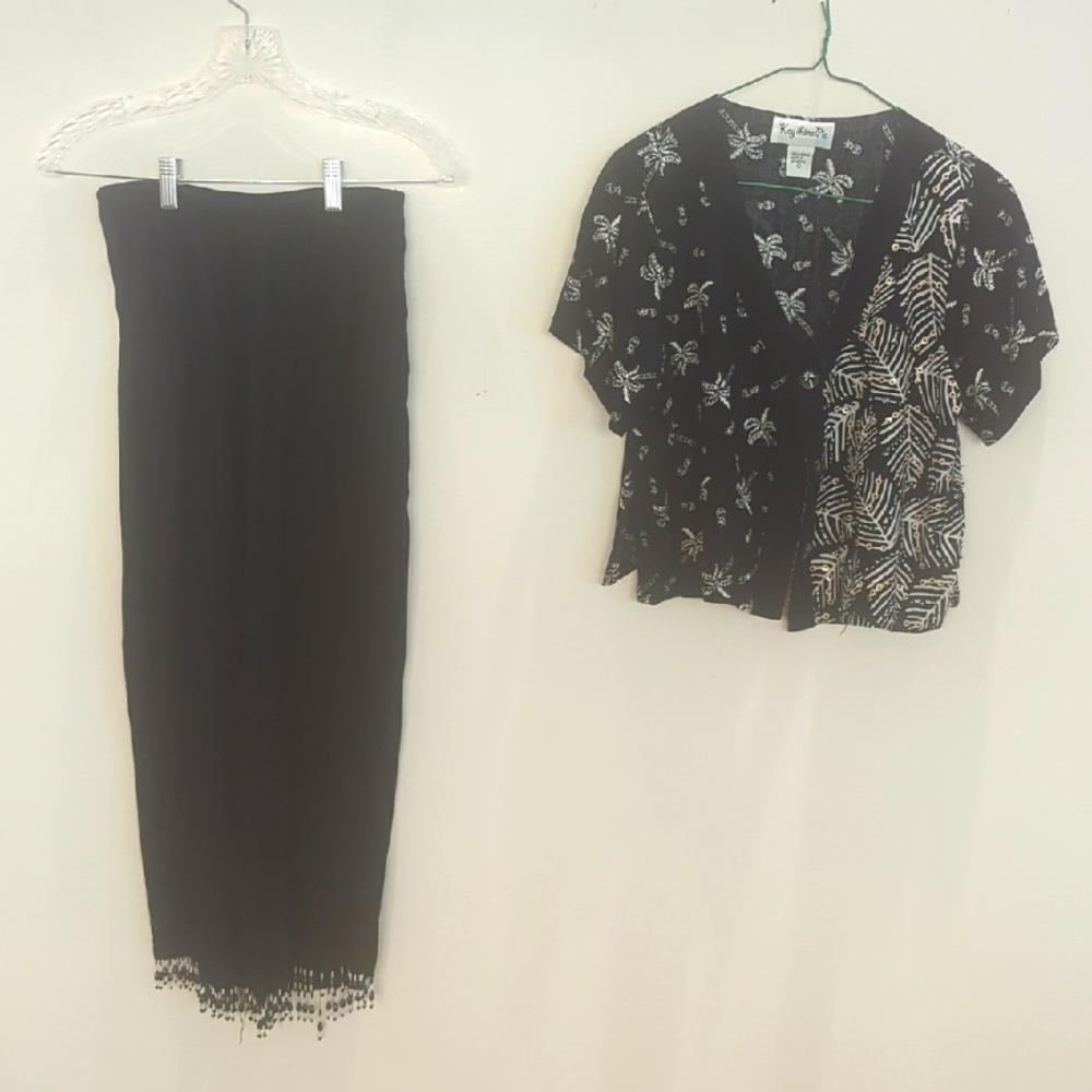 Key Lime Pie Ensemble, Pants & Blouse W/ Sequeens & beeds - Lg